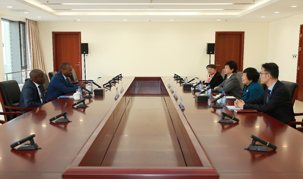 seance de travail avec verificatrice